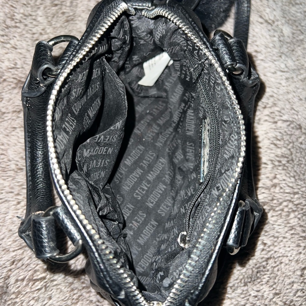 Steve Madden Black Crossbody Bag with Textured Leather